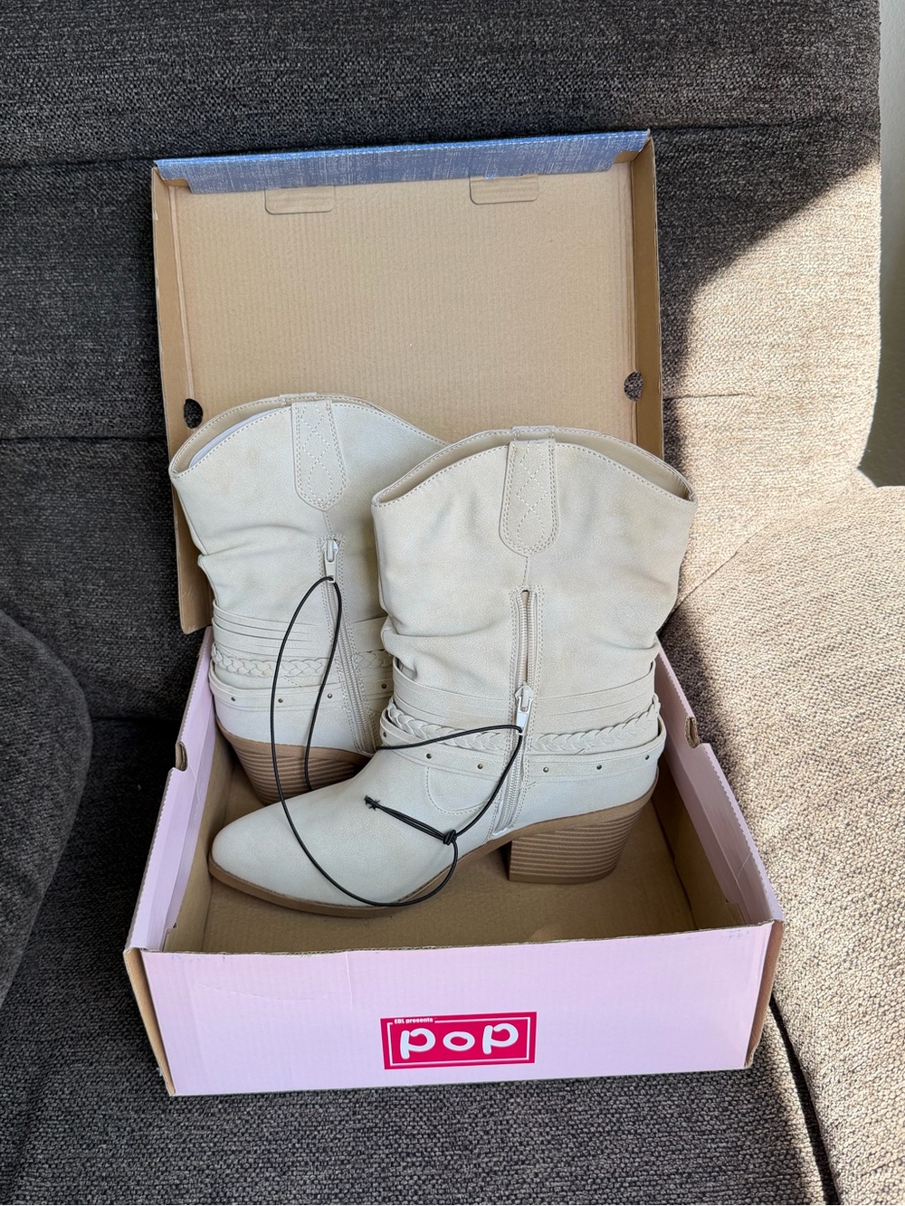 10M Pop Bryson bone fringe western style boots JCPenney